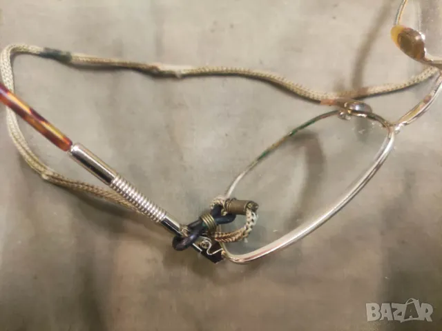 Продавам стари очила с калъф, снимка 5 - Слънчеви и диоптрични очила - 49106580