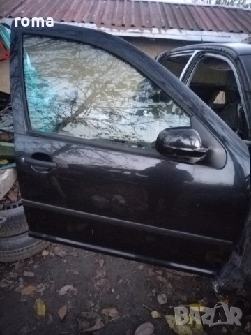 Продавам врати голф 4, снимка 2 - Части - 52448998