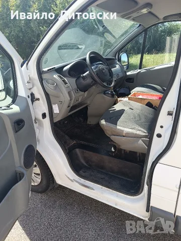 OPEL VIVARO 2.5 CDTI (2011г.), снимка 17 - Бусове и автобуси - 55493842
