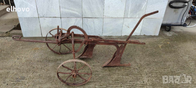 Стар плуг, рало, снимка 3 - Антикварни и старинни предмети - 44761689