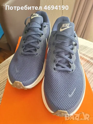 Оригинални маратонки Nike, снимка 8 - Маратонки - 56138409