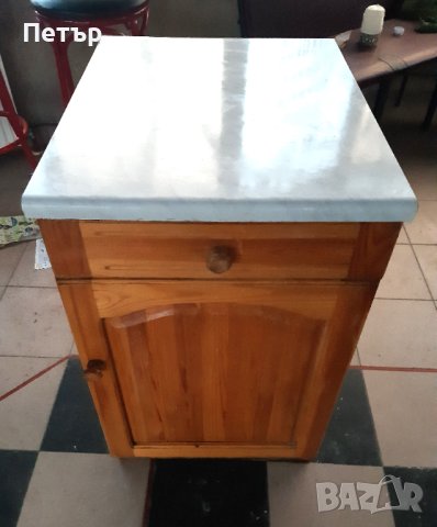 Единичен долен кухненски шкаф от чам с термоплот и,чекмедже и 2 прегради