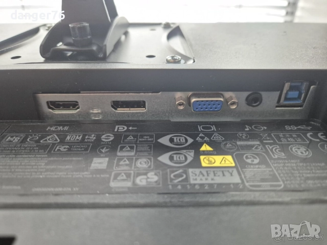 Продавам монитор LENOVO T2424P, снимка 3 - Монитори - 52830055