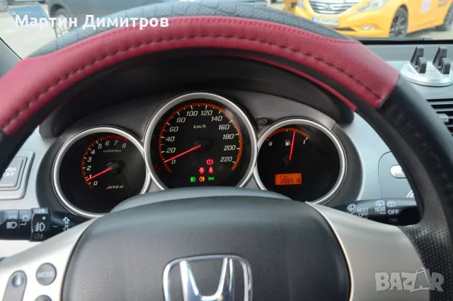 Продава автомобил, снимка 9 - Автомобили и джипове - 56546575