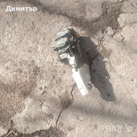 Брава Предна Лява За Нисан Микра 1995г / Nisan Micra 1995y