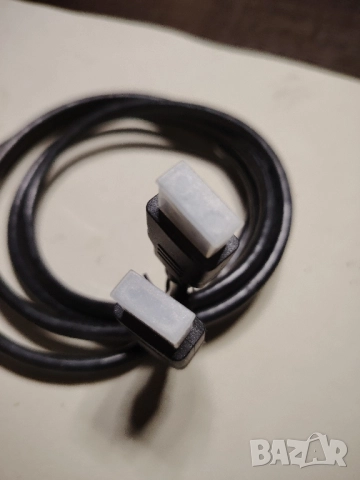кабел, снимка 3 - Кабели и адаптери - 52323221