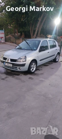 Продавам перфектен автомобил!!Много запазен оригинална заводско боя 2ри собственик,обслужена!!!, снимка 2 - Автомобили и джипове - 40673772