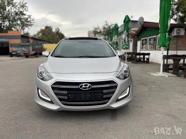 Хюндай I 30 Exclusive, снимка 9 - Автомобили и джипове - 56437425