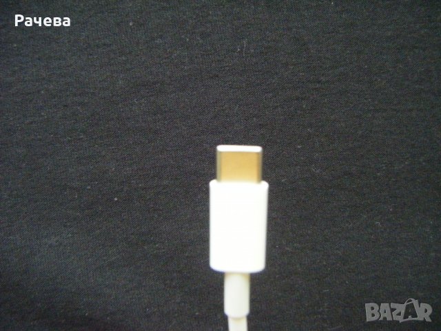 Адаптер Apple USB-C към USB А1632, снимка 5 - USB кабели - 34080846