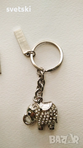 Лот от пет броя стари ключодържатели (три от тях с кутии) - обща цена 15 евро, снимка 7 - Колекции - 54080806