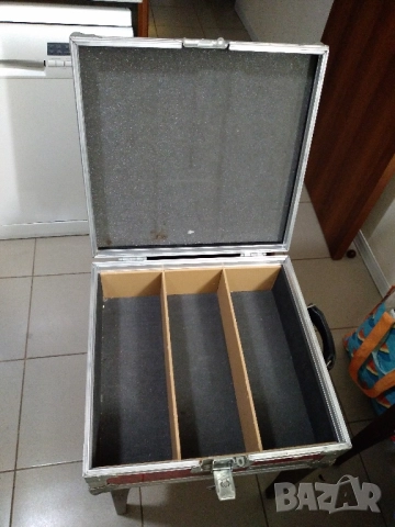 Алуминиев куфар за техника или инструменти., снимка 12 - Куфари с инструменти - 51789085