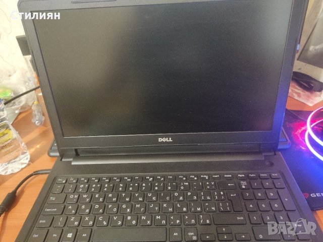Лаптоп Dell, снимка 1 - Лаптопи за дома - 42448584