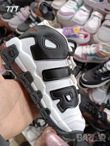 Маратонки Nike, снимка 9 - Детски маратонки - 44375989