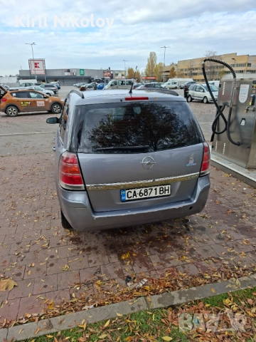 Опел Зафира 1.9 120 коня, снимка 3 - Автомобили и джипове - 52358125