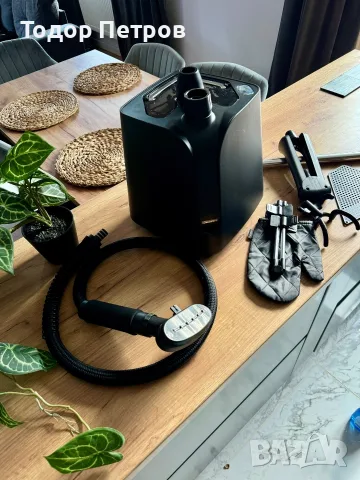 Вертикална парна ютия SteamOne H18B