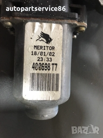 Механизъм за стъкло с мотор за предна дясна врата за Nissan Almera Tino (2005), снимка 2 - Части - 54344481