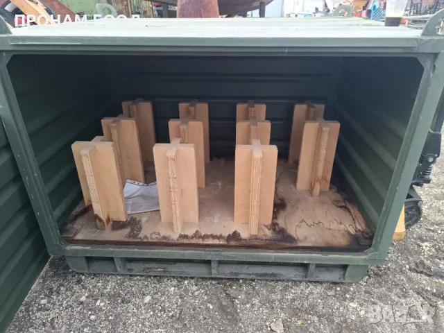 Метална кутия / сандък 125 см х 85 см, снимка 5 - Стелажи и щандове - 48342058