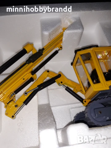 Колкционерски модел на тежка машина за пробиване на дупки в земята -сонда-свредел Joal Made in Spain, снимка 15 - Колекции - 50832605