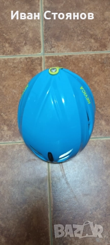 Детски ски ръкавици и каска, снимка 4 - Зимни спортове - 52820880