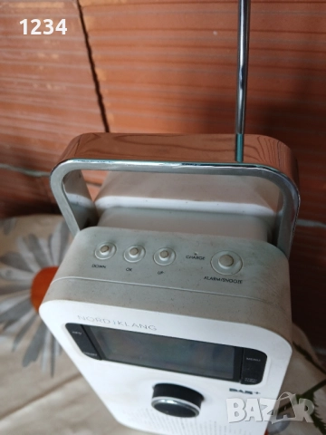 радио [работи ], снимка 6 - Радиокасетофони, транзистори - 52348146