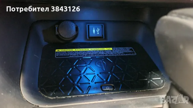 TOYOTA RAV4 Hybrid AWD, снимка 18 - Автомобили и джипове - 42500631