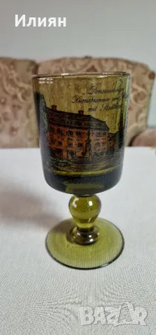 🍁Прекрасна винтидж чаша от  ръчно издухано стъкло  с мехурчета. Тежка и масивна

, снимка 3 - Чаши - 47948928