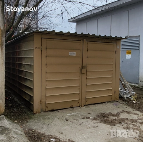 Метален/ламаринен Гараж