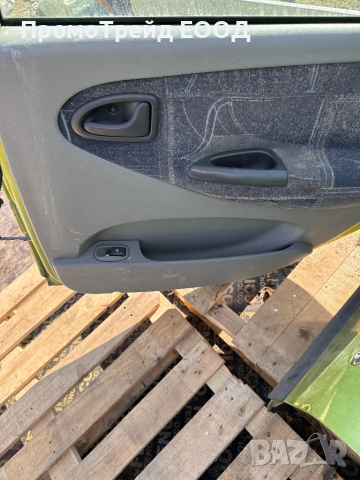 Задна дясна зелена врата Рено Сценик 1 Renault Scenic I, снимка 4 - Части - 44598793