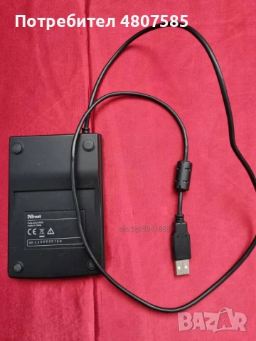 Цифрова клавиатура Trust черна , снимка 2 - Клавиатури и мишки - 54311108