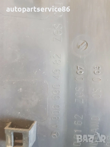 Лайсна облицовка предна лява врата за Mercedes W906 Sprinter (2008) A9066904982, снимка 3 - Части - 54149775