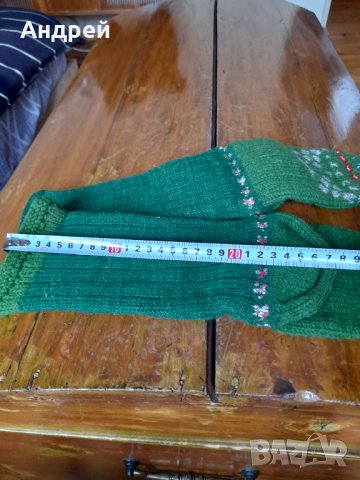 Стари вълнени чорапи, снимка 5 - Други ценни предмети - 42665272