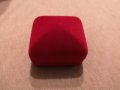 Нова червена кадифена кутийка за пръстен плюш, снимка 2