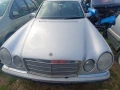  Преден капак за Mercedes-Benz  w210 1997г, снимка 1