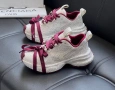 Balenciaga дамски маратонки с камъни , снимка 3