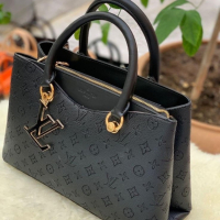 LOUIS VUITTON луксозни дамски чанти , снимка 11 - Чанти - 44657875