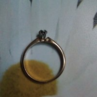 Златен пръстен с диамант годежен, снимка 3 - Пръстени - 39300662