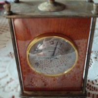 Настолен часовник Молния - Мълния , снимка 2 - Антикварни и старинни предмети - 39724273