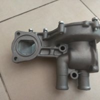 водна помпа и корпус audi A4 audi 80 b3/b4  golf 3, pasat, seat toledo ibiza, снимка 2 - Части - 29481987