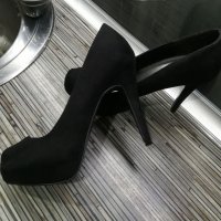 Дамски велурени обувки на висок ток Starlet, снимка 1 - Дамски обувки на ток - 37954534