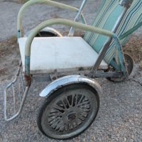 Детска количка от 1950-та година, снимка 5 - Антикварни и старинни предмети - 42782260