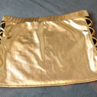S/M къса златиста лачена пола с платки черен тюл странично, снимка 7 - Поли - 40162305