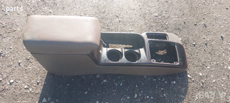 Панел Между Седалките Гранд Чероки - Jeep Grand Cherokee N, снимка 1