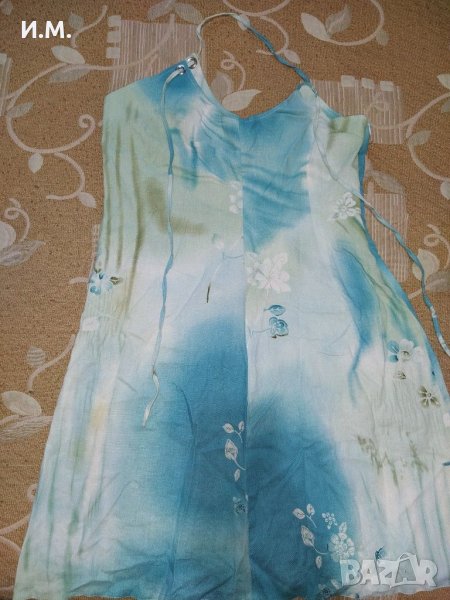 Красива рокля , снимка 1