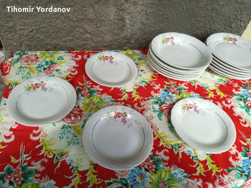 Български порцелан- чинии (НОВИ), снимка 1