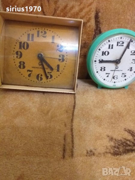 Два броя будилници Мира политик, снимка 1