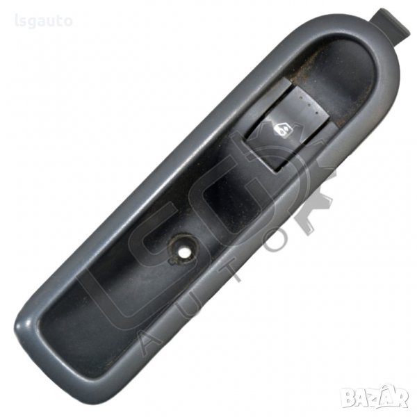 Бутон ел. стъкло задна дясна врата Renault Scenic II 2004-2009 RM030522N-135, снимка 1