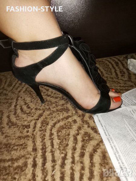 Черни сандали на ток, снимка 1