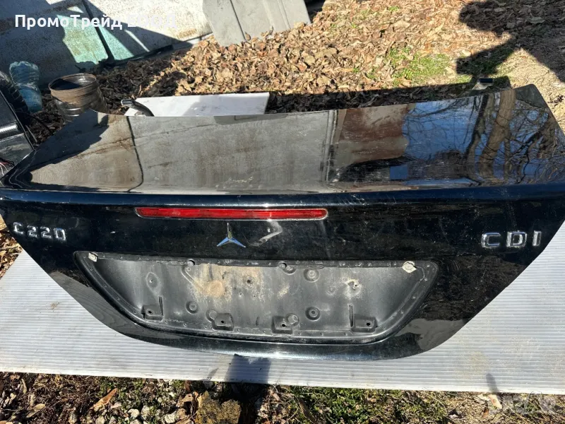 Заден капак багажник Мерцедес Ц клас Mercedes W203 C220 C180 C270 sedan седан, снимка 1
