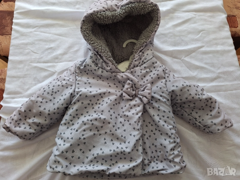 Зимно яке за бебе момиче.Размер 6-9м, снимка 1
