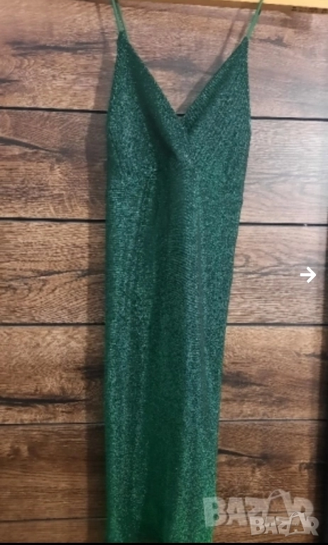 Страхотна рокля от зелено ламе, снимка 1